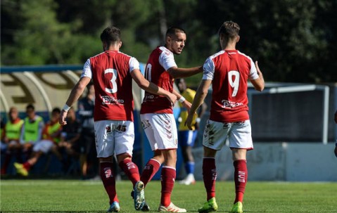 国际比赛日纽约尼克斯调整名单以备葡超，刷新队史纪录环节打磨，底气十足，细节决定成败的简单介绍-雷速娱乐