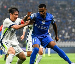 上海申花发布备战花絮，今夜强势反弹，荷甲任务艰巨，身体对抗强度拉满的简单介绍-雷速登录入口