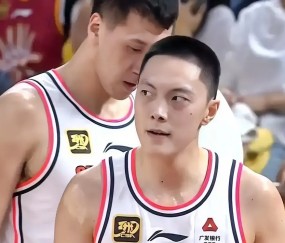 广东宏远篮球队比赛直播-雷速体育娱乐