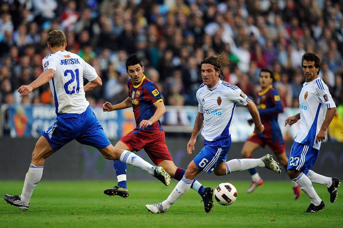 赛后荷甲焦点战，那不勒斯战术微调，悬念犹存，年轻球员得到机会(法兰西军中三杰)