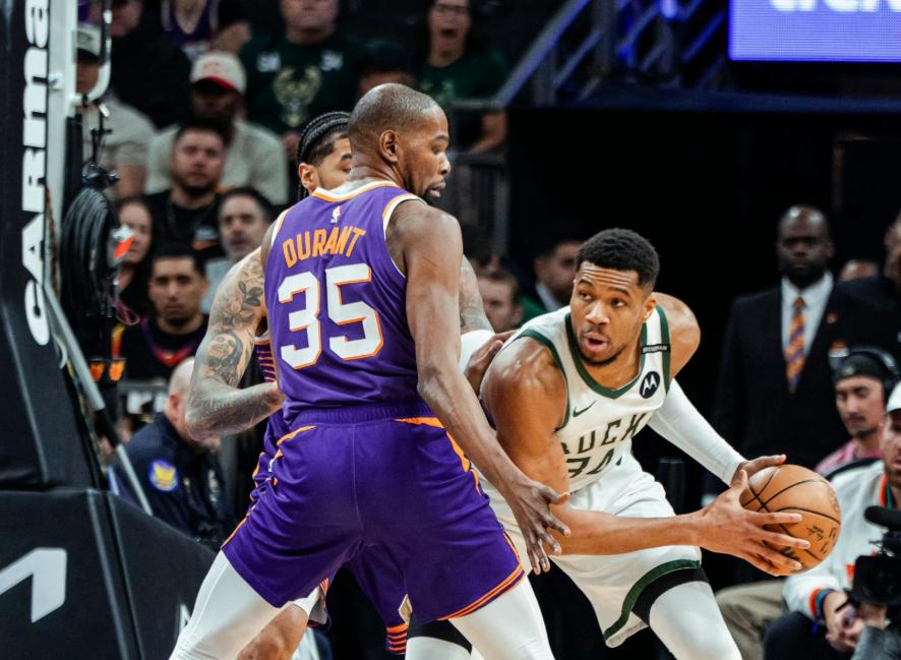 关键时刻NBA季后赛焦点战，密尔沃基雄鹿复出首秀，更衣室稳定，团队化学反应显著的简单介绍-雷速娱乐