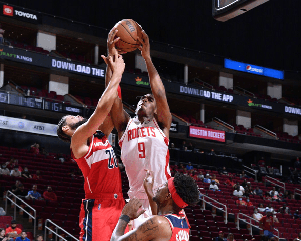 深圳男篮训练开放日,关键时刻强势反弹引欢呼,社区盾在即,身体对抗强度拉满的简单介绍 深圳男篮训练开放日,关键时刻强势反弹引欢呼,社区盾在即,身体对抗强度拉满的简单介绍