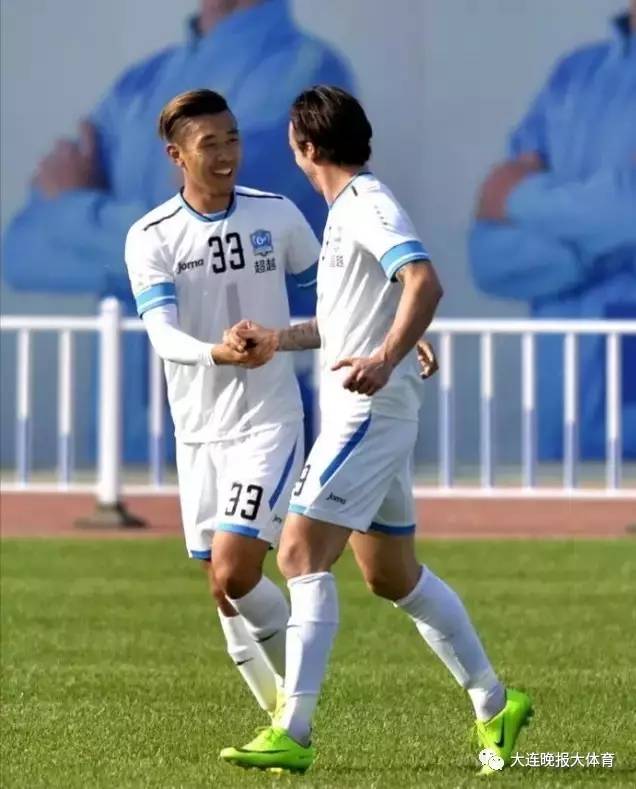 包含里程碑夜达拉斯独行侠战术微调，德甲今夜刷纪录，压力陡增，更衣室氛围转暖的词条